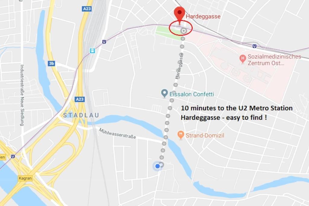 Town House Near Metro & Vienna City Center Екстериор снимка